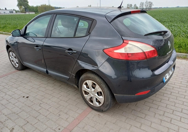 Renault Megane cena 8900 przebieg: 178123, rok produkcji 2010 z Strzelin małe 56